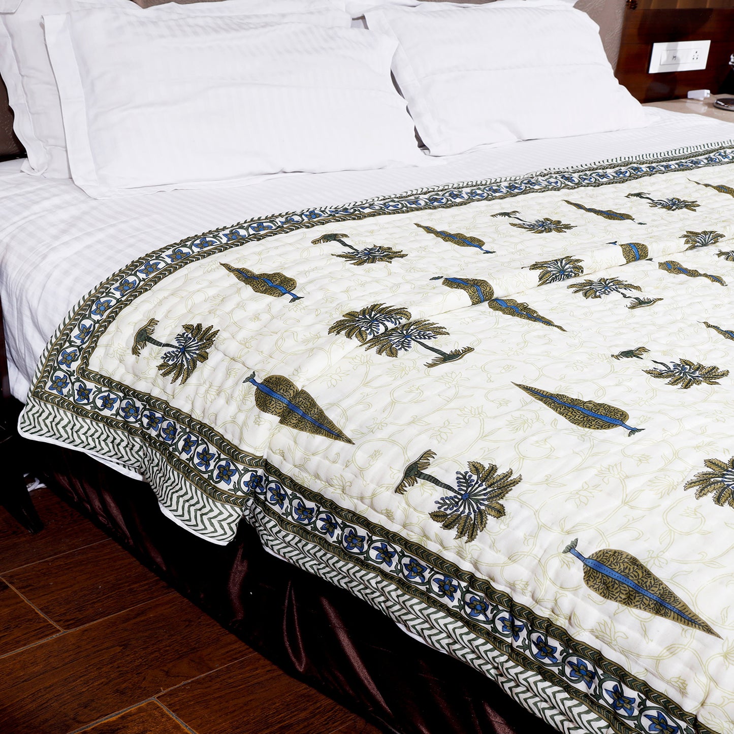 Olive Green Palm Tree and Intricate leaf Print Double Bed AC Quilt