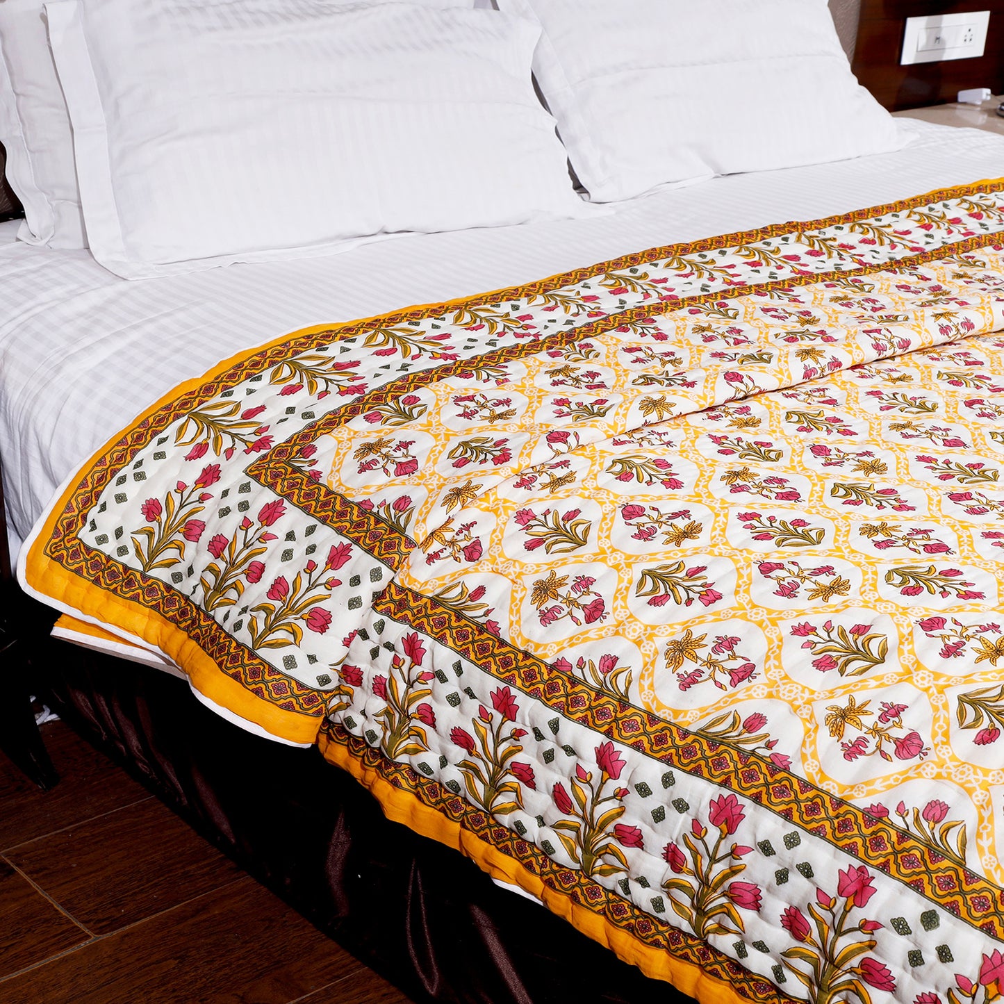 Red and Yellow Lily and Tulip Flower Seamless Pattern Hand Screen Printed Cotton Double Bed AC Quilt